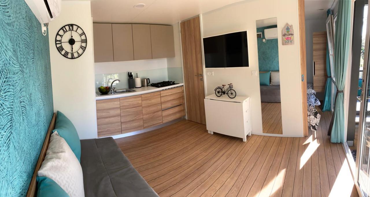 Mobile Home Biondina Camp Porton Nature Hideouts Rovinj Exterior photo